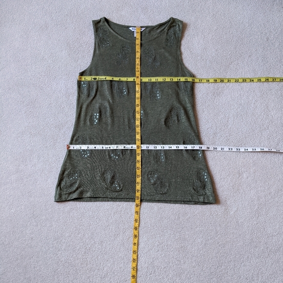 Tommy Bahama green linen pineapple sequin top size medium - Picture 7 of 7